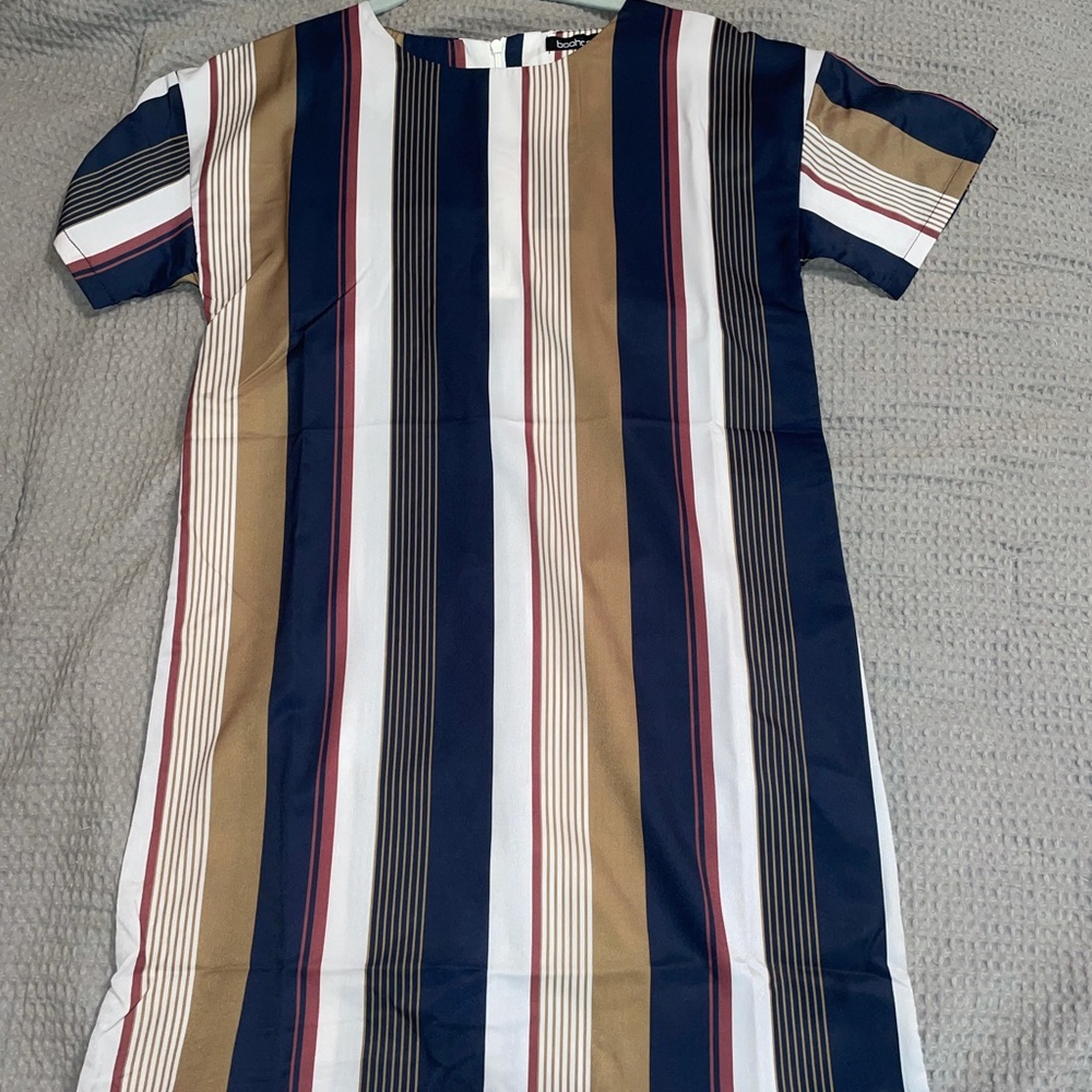 Boohoo t-shirt style dress